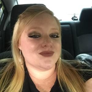 Meet your Posher, Janelle